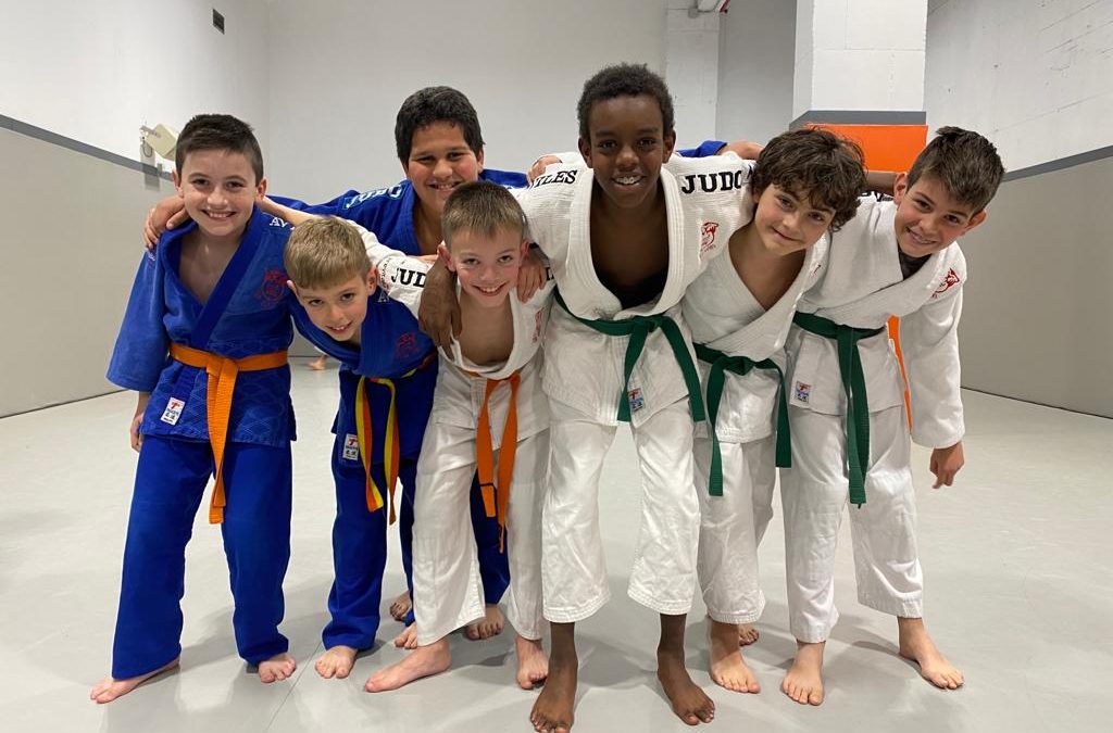 Judo Club Avilés inicia la Liga Norte con una expedición de 30 judokas