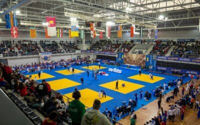 “Sobresaliente”: el Villa cierra su primera jornada con aplausos de los comisionados de la Federación Española