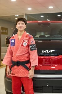 Una de las imágenes en las que se puede ver el logo en la manga del judogi de los deportistas.